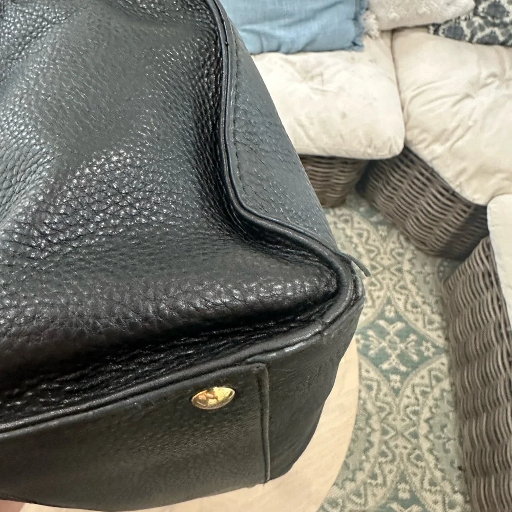 MICHAEL KORS Black Leather East/West Hamilton Tote